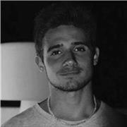 Étudiant , soutien scolaire